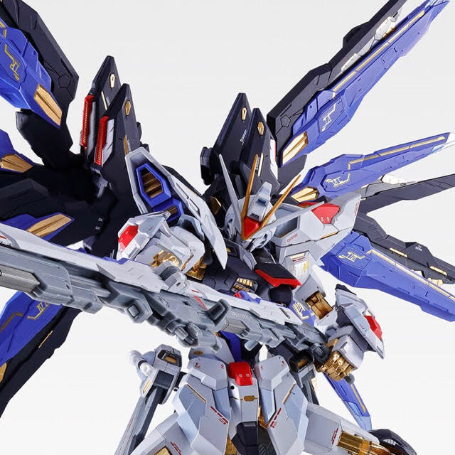 BANDAI(バンダイ)のMETAL BUILD ストライクフリーダムガンダム SOULBLUE Ver. エンタメ/ホビーのおもちゃ/ぬいぐるみ(模型/プラモデル)の商品写真