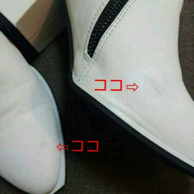EMODA(エモダ)のEMODA♡ホワイトヒールブーティー レディースの靴/シューズ(ハイヒール/パンプス)の商品写真