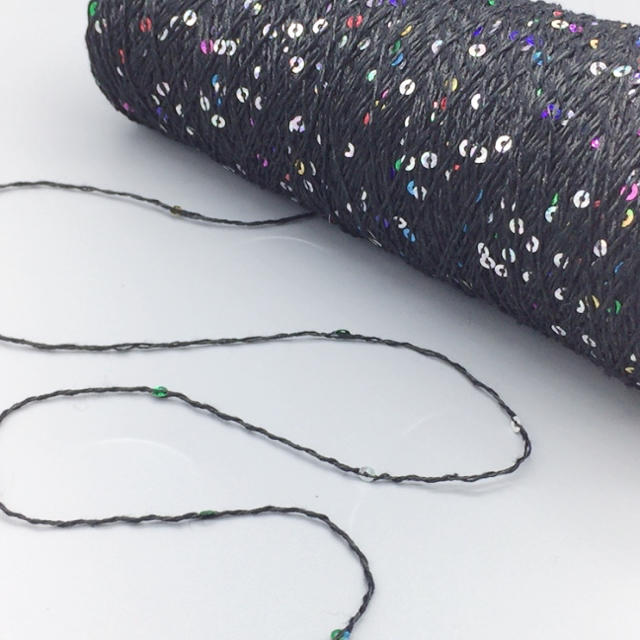 絣レインボースパンコール加工糸  １００ｇ ハンドメイドの素材/材料(生地/糸)の商品写真