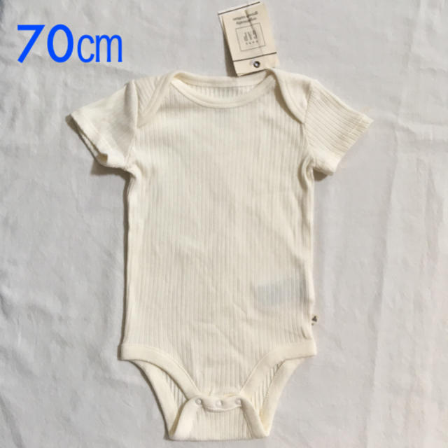 ※『新品』babyGap 半袖ボディ 70㎝