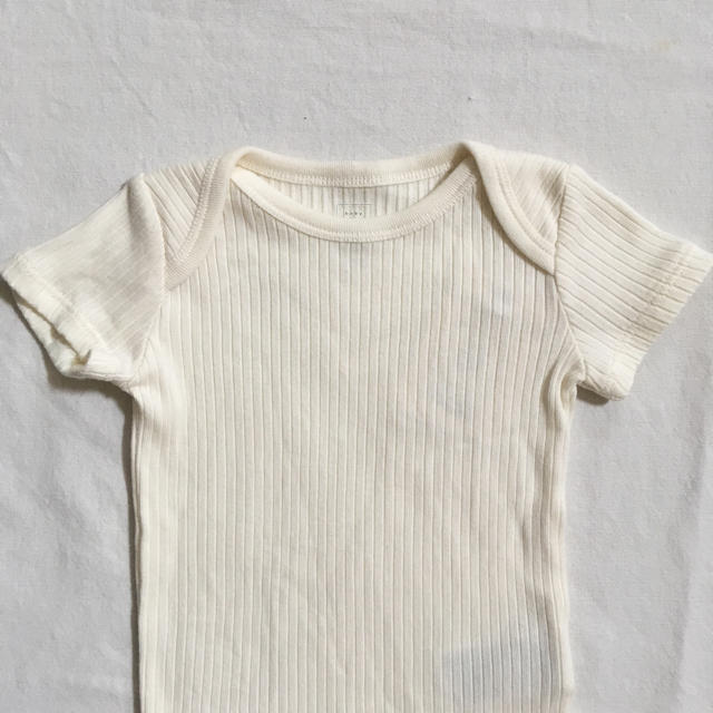 ※『新品』babyGap 半袖ボディ 70㎝