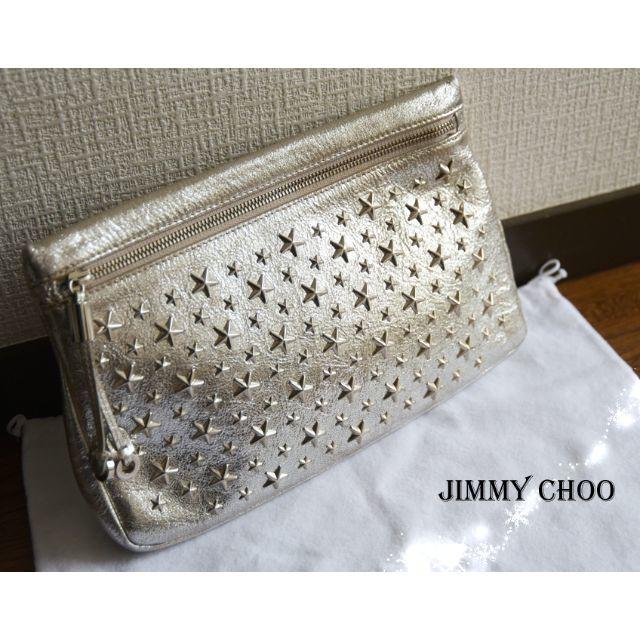 JIMMY CHOO(ジミーチュウ)の未使用☆ジミーチュウ…スタースタッズ メタリックシルバー クラッチバッグ♡ポーチ レディースのバッグ(クラッチバッグ)の商品写真