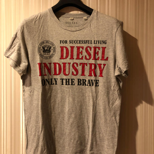 DIESEL(ディーゼル)のディーゼル T shirt レディースのトップス(Tシャツ(半袖/袖なし))の商品写真