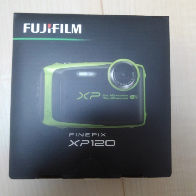 カメラ富士フィルム　finepix xp120