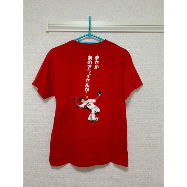 広島東洋カープ(ヒロシマトウヨウカープ)の新井貴浩 2000本安打記念Tシャツ エンタメ/ホビーのタレントグッズ(スポーツ選手)の商品写真