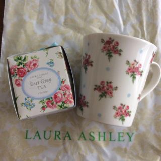 ローラアシュレイ(LAURA ASHLEY)の【SALE】ローラアシュレイマグカップ(グラス/カップ)