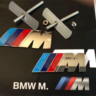 ビーエムダブリュー(BMW)のBMW Mロゴ 3Dメタル フロントグリルエンブレム&ステッカー セット 新品 (車種別パーツ)