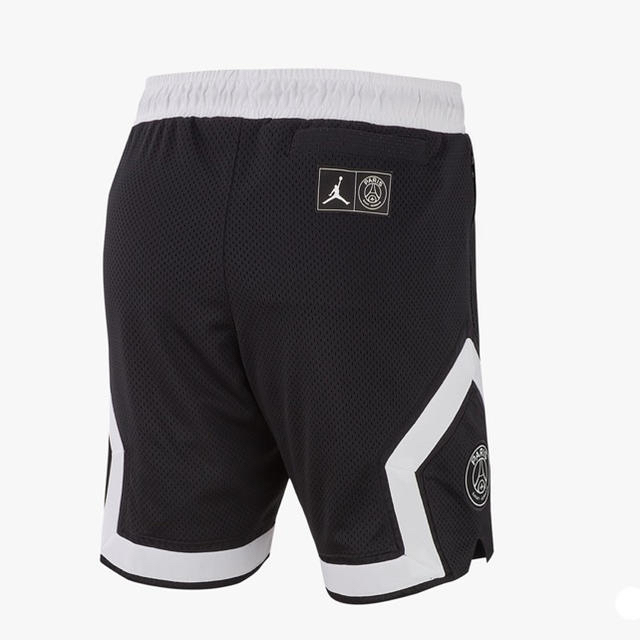 NIKE(ナイキ)の[胸キュン様専用]NIKE PSG × JORDAN shorts 新品 XL メンズのパンツ(ショートパンツ)の商品写真