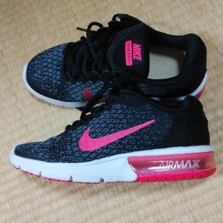 ナイキ(NIKE)のNIKE(シューズ)