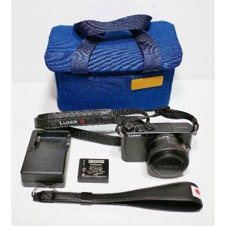 パナソニック(Panasonic)のPANASONIC  DMC-GM1 K レンズキット(ミラーレス一眼)