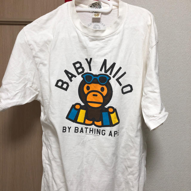 A BATHING APE(アベイシングエイプ)のAPE白Tシャツ メンズのトップス(Tシャツ/カットソー(半袖/袖なし))の商品写真