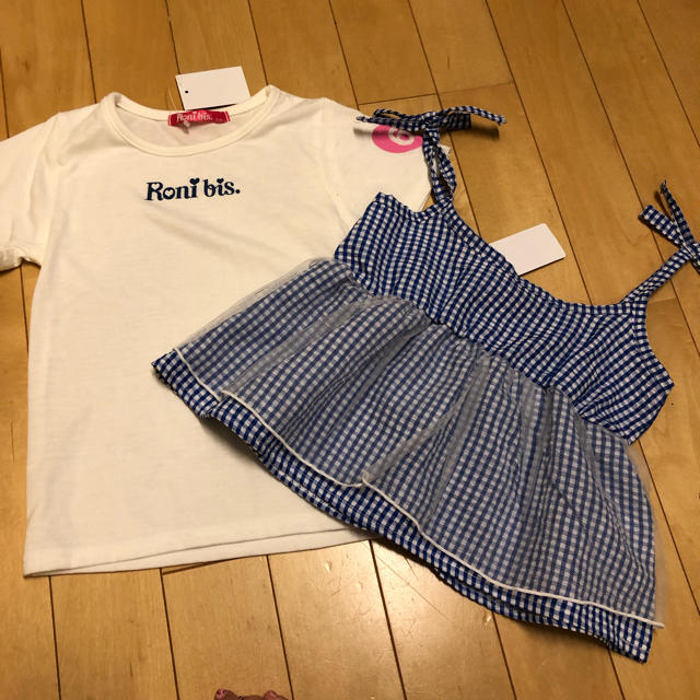 RONI(ロニィ)のタグ付き Roni bis アンサンブル キッズ/ベビー/マタニティのキッズ服女の子用(90cm~)(Tシャツ/カットソー)の商品写真