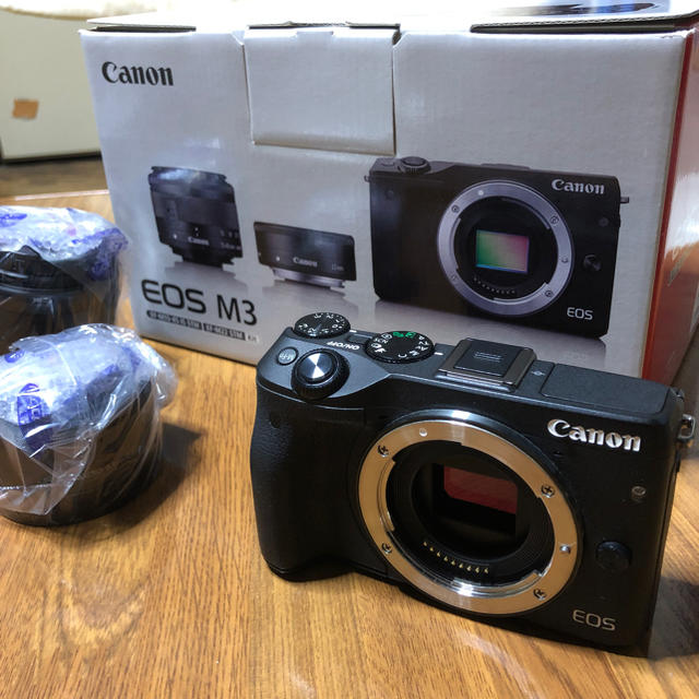 速くおよび自由な - Canon シャラ様専用Canon ブラック ダブルレンズ 高級百貨店 Canon EOS M3 ダブルレンズキット(ホワイト) デジタルカメラ