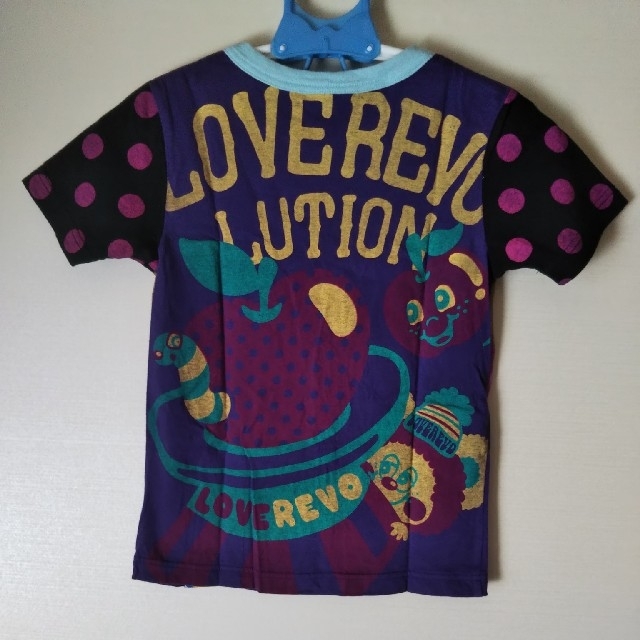 LOVE REVOLUTION(ラブレボリューション)のLOVEREVOLUTION Tシャツ(140㎝) キッズ/ベビー/マタニティのキッズ服女の子用(90cm~)(Tシャツ/カットソー)の商品写真
