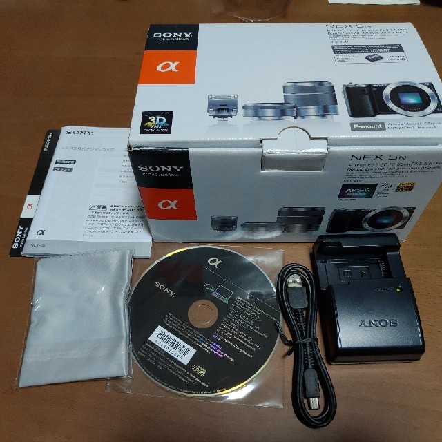 SONY(ソニー)の[値下げ]SONY ソニー　NEX-5ND/WQ スマホ/家電/カメラのカメラ(ミラーレス一眼)の商品写真