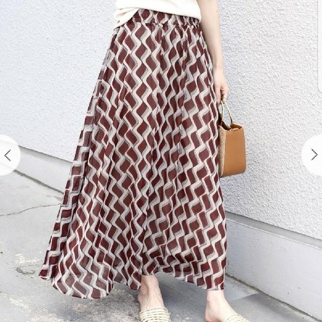 IENA(イエナ)のSHIPS　バティックプリントスカート レディースのスカート(ロングスカート)の商品写真