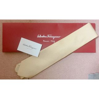 サルヴァトーレフェラガモ(Salvatore Ferragamo)の新品未使用 ネクタイ(ネクタイ)