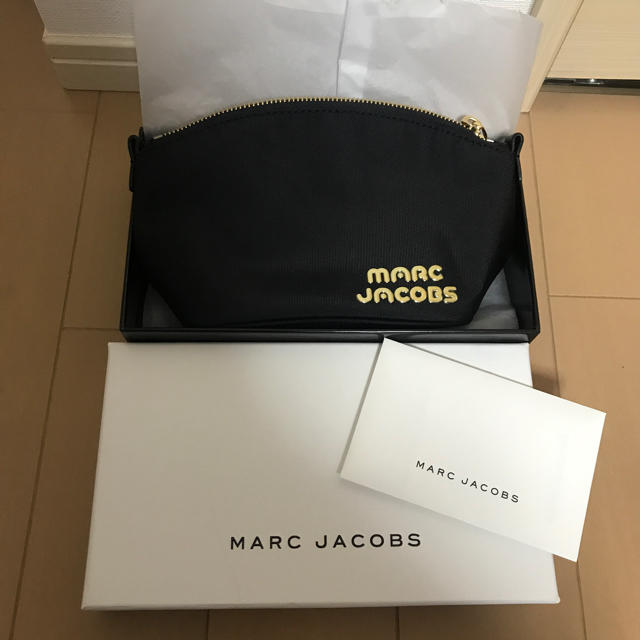 MARC JACOBS(マークジェイコブス)のMARC JACOBS　ポーチ レディースのファッション小物(ポーチ)の商品写真