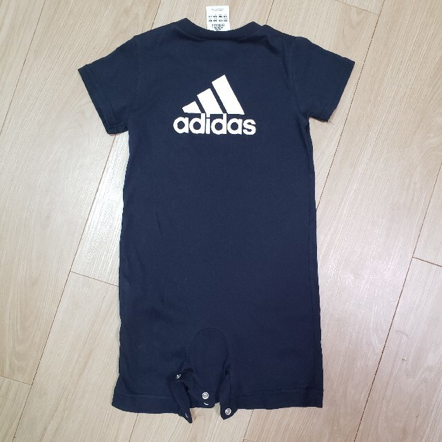 adidas(アディダス)の80　ジャイアンツロンパース　adidas キッズ/ベビー/マタニティのベビー服(~85cm)(ロンパース)の商品写真