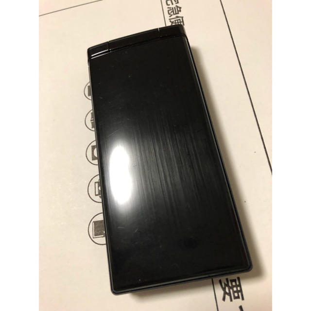 ワイモバイル 502KC スマホ/家電/カメラのスマートフォン/携帯電話(携帯電話本体)の商品写真