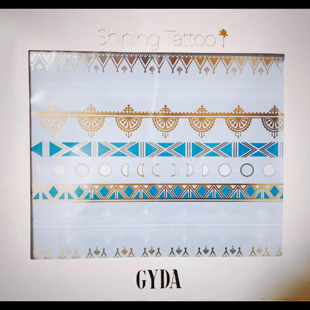 GYDA(ジェイダ)の新品✩GYDA × SHINING TATTOO コラボシール /p028-z レディースのアクセサリー(その他)の商品写真