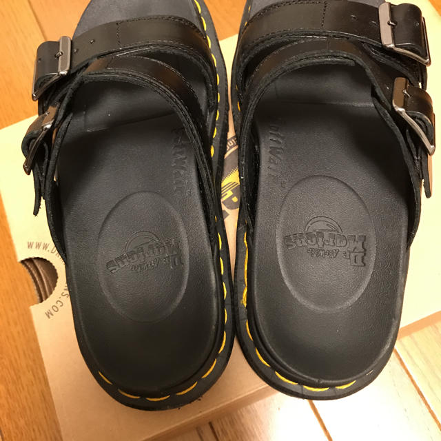 Dr.Martens(ドクターマーチン)のドクターマーチン マイルス レディースの靴/シューズ(サンダル)の商品写真