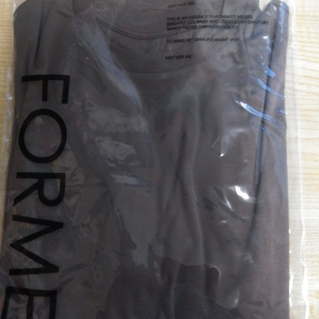 mother(マザー)の新品 FORME Tシャツ ブラウン 東原亜希 レディースのトップス(Tシャツ(半袖/袖なし))の商品写真