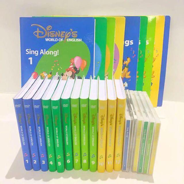 Disney(ディズニー)の【売り切り！】2015年購入！ディズニー英語システム　シングアロングセット キッズ/ベビー/マタニティのおもちゃ(知育玩具)の商品写真