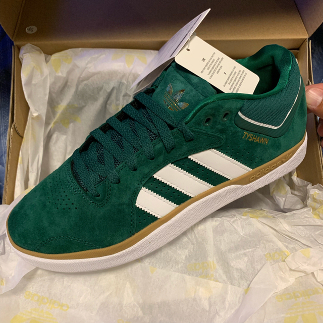 adidas(アディダス)のadidas skateboarding Tyshawn 27.0cm 国内 メンズの靴/シューズ(スニーカー)の商品写真
