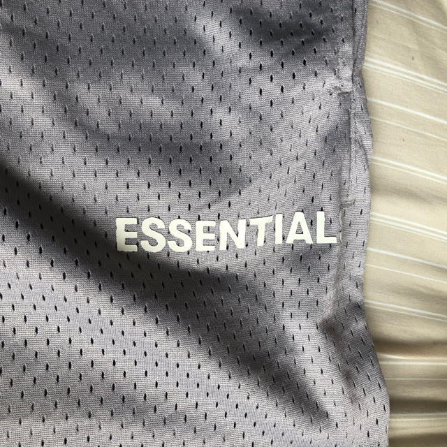 FEAR OF GOD(フィアオブゴッド)のFOG ESSENTIALS mesh shorts メンズのパンツ(ショートパンツ)の商品写真