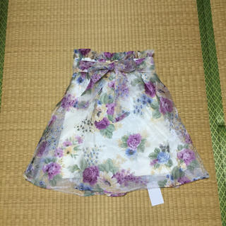グレイル(GRL)の花柄オーガンジーハイウエストスカート(ひざ丈スカート)