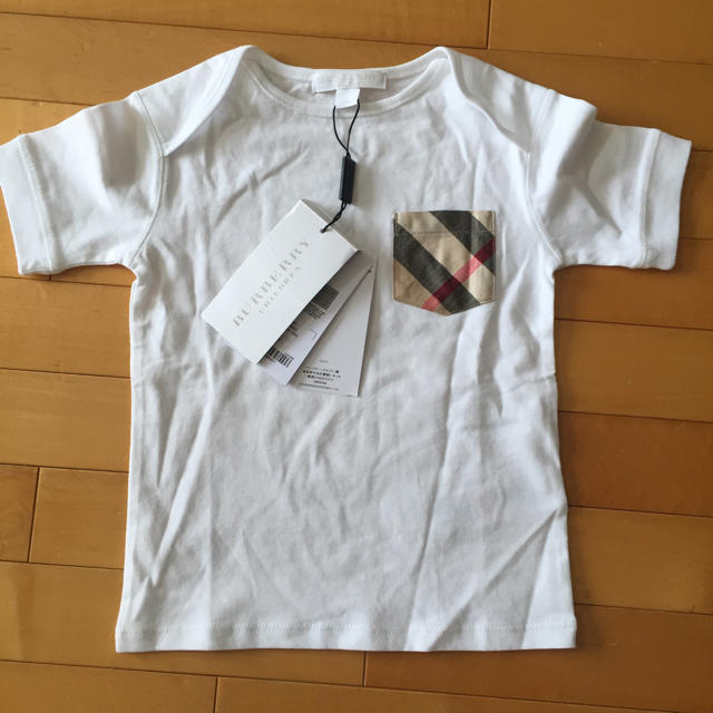 BURBERRY(バーバリー)のバーバリー Tシャツ 新品 キッズ/ベビー/マタニティのキッズ服男の子用(90cm~)(Tシャツ/カットソー)の商品写真