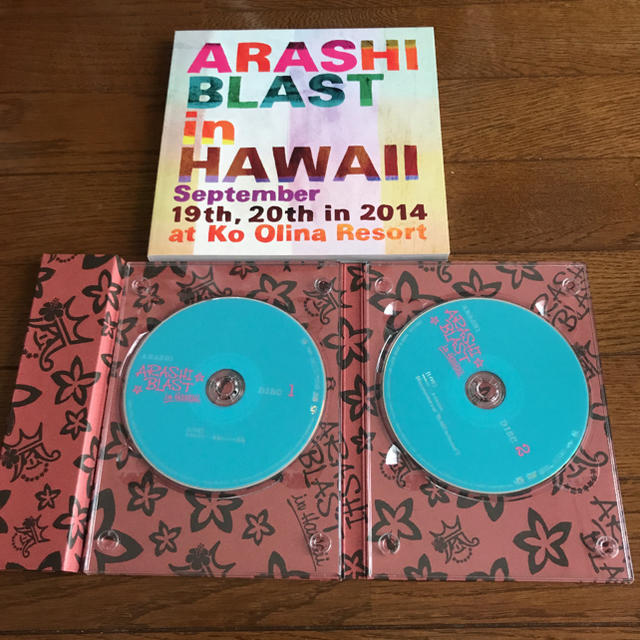 嵐(アラシ)のARASHI BLAST in Hawaii〈初回限定盤・2枚組〉 エンタメ/ホビーのDVD/ブルーレイ(ミュージック)の商品写真