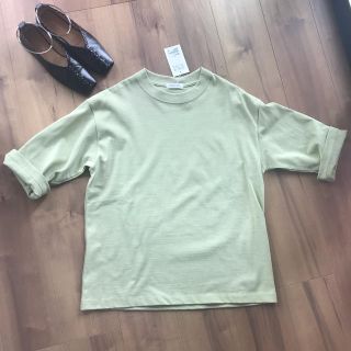 ビューティアンドユースユナイテッドアローズ(BEAUTY&YOUTH UNITED ARROWS)の新品未使用タグ付き♪グリーンtee(Tシャツ(半袖/袖なし))