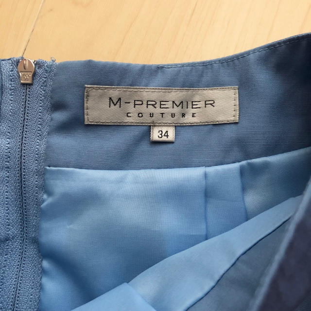 M-premier(エムプルミエ)のM-PREMIER COUTURE  Mプルミエ クチュール スカート34 レディースのスカート(ひざ丈スカート)の商品写真