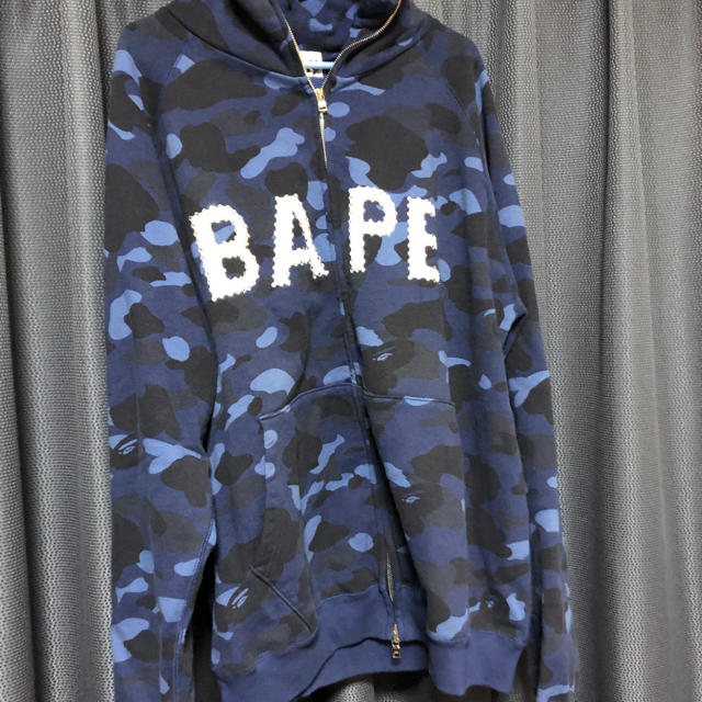 超希少✨A BATHING APE アベイシングエイプ ラインストーン パーカー