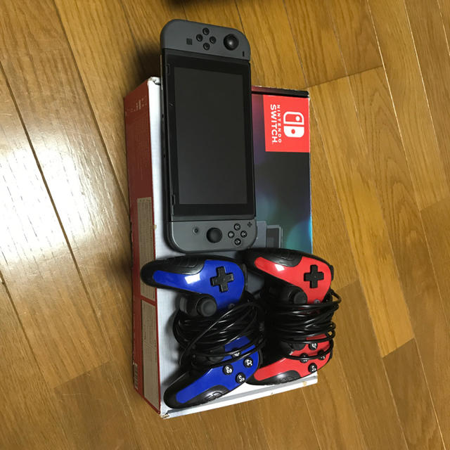 ニンテンドースイッチ 美品 コントローラー付き