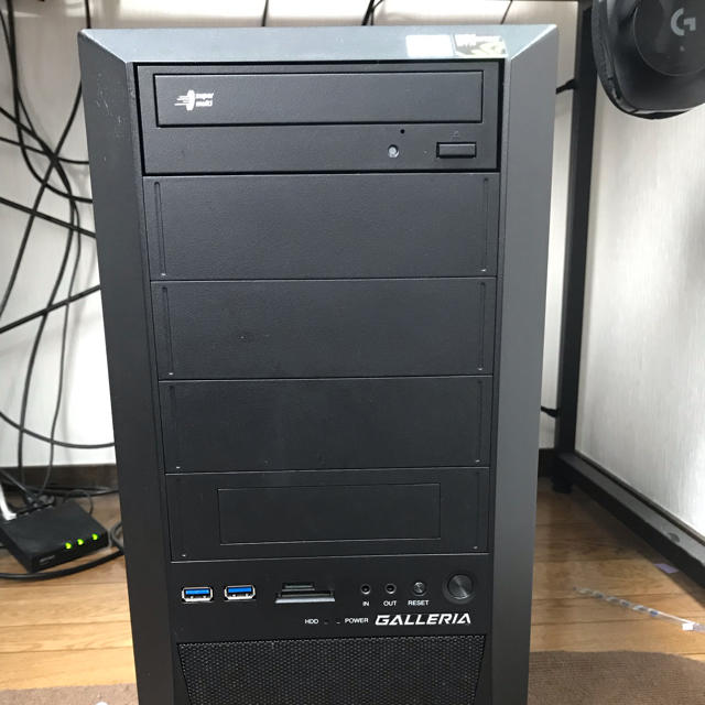 ゲーミングPC 大幅値下げ モニターマウスキーボード付き