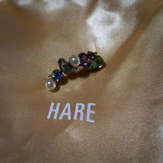 ハレ(HARE)のビジューイヤーカフ(イヤーカフ)