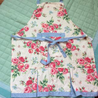 ローラアシュレイ(LAURA ASHLEY)のローラアシュレイ エプロン (その他)