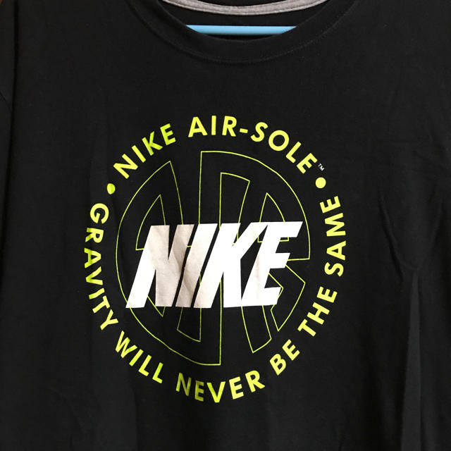 NIKE(ナイキ)のナイキTシャツ レディースのトップス(Tシャツ(半袖/袖なし))の商品写真