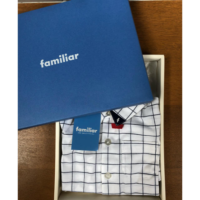 【新品未使用  箱付き】familiar ファミリア  半袖シャツ  90cm