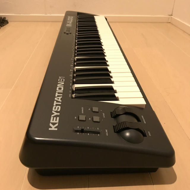 M-AUDIO KEYSTATION61  楽器の鍵盤楽器(キーボード/シンセサイザー)の商品写真