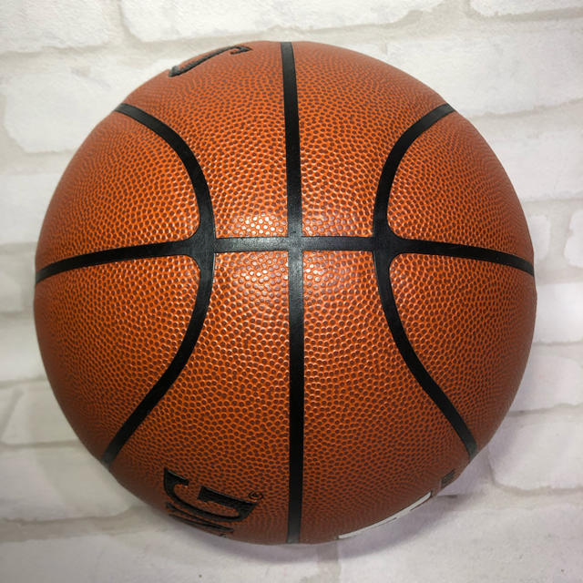 SPALDING(スポルディング)のSPALDING スポルディング バスケットボール7号 合成皮革 スポーツ/アウトドアのスポーツ/アウトドア その他(バスケットボール)の商品写真