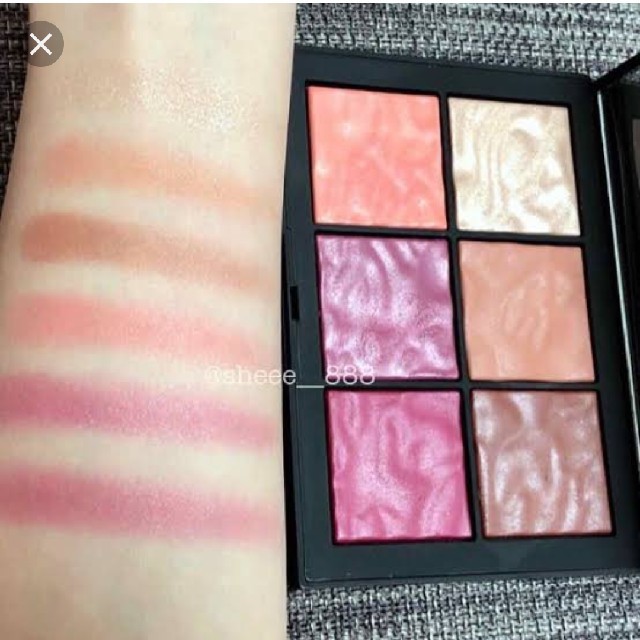 アイテム勢ぞろい NARS EXPOSED チークパレット tbg.qa