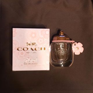 コーチ(COACH)のcoach フローラル オードパルファム 30ml(香水(女性用))