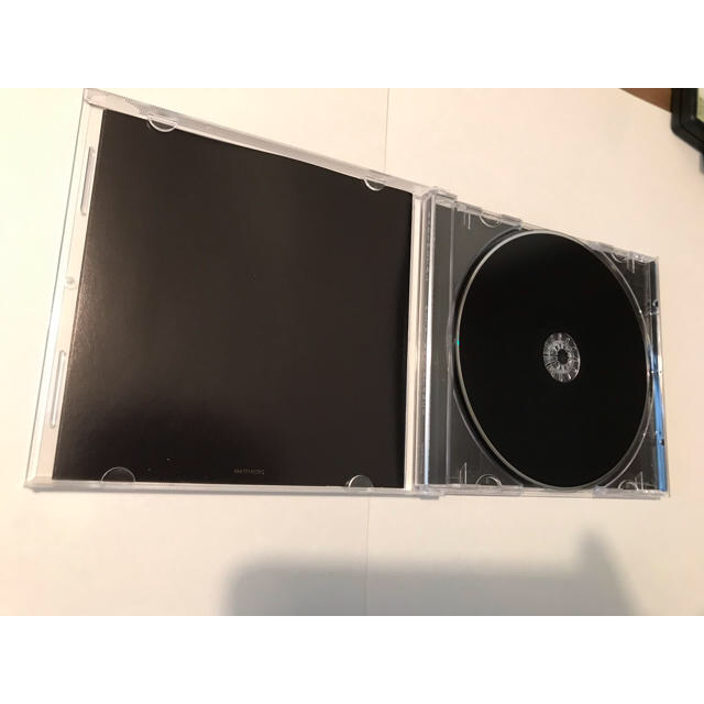 BABYMETAL(ベビーメタル)のBABYMETAL / Metal Resistance (EU盤) エンタメ/ホビーのCD(ポップス/ロック(邦楽))の商品写真