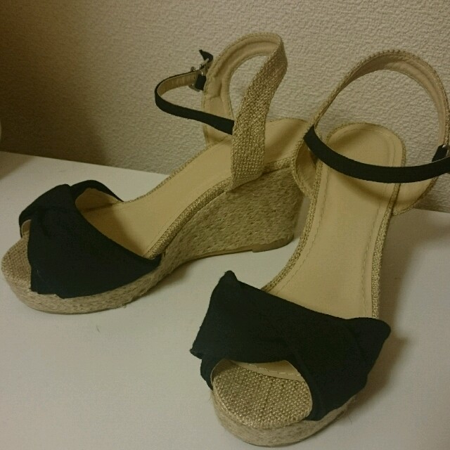 GU(ジーユー)のyumi様専用 g.u. ウエッジソール レディースの靴/シューズ(サンダル)の商品写真
