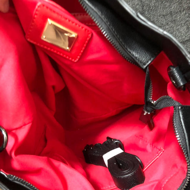 【値下げ】クリスチャンルブタン スタッズバッグ メンズのバッグ(トートバッグ)の商品写真