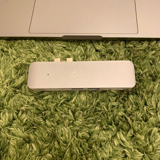 マック(Mac (Apple))のMacBook pro 2018 j5create USB C ハブ(PC周辺機器)